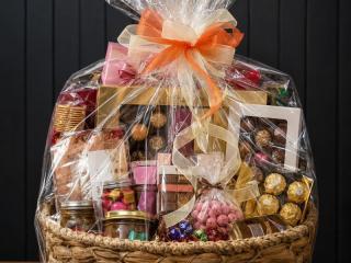 Award Winning Café/Online Gifting Business for Sale SV1601