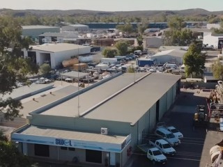 Business & Freehold Opportunity  Strategic Engineering & Industrial Facility in Central Australia