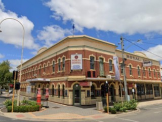 ROYAL HOTEL HORSHAM – ICONIC MULTI-INCOME VENUE