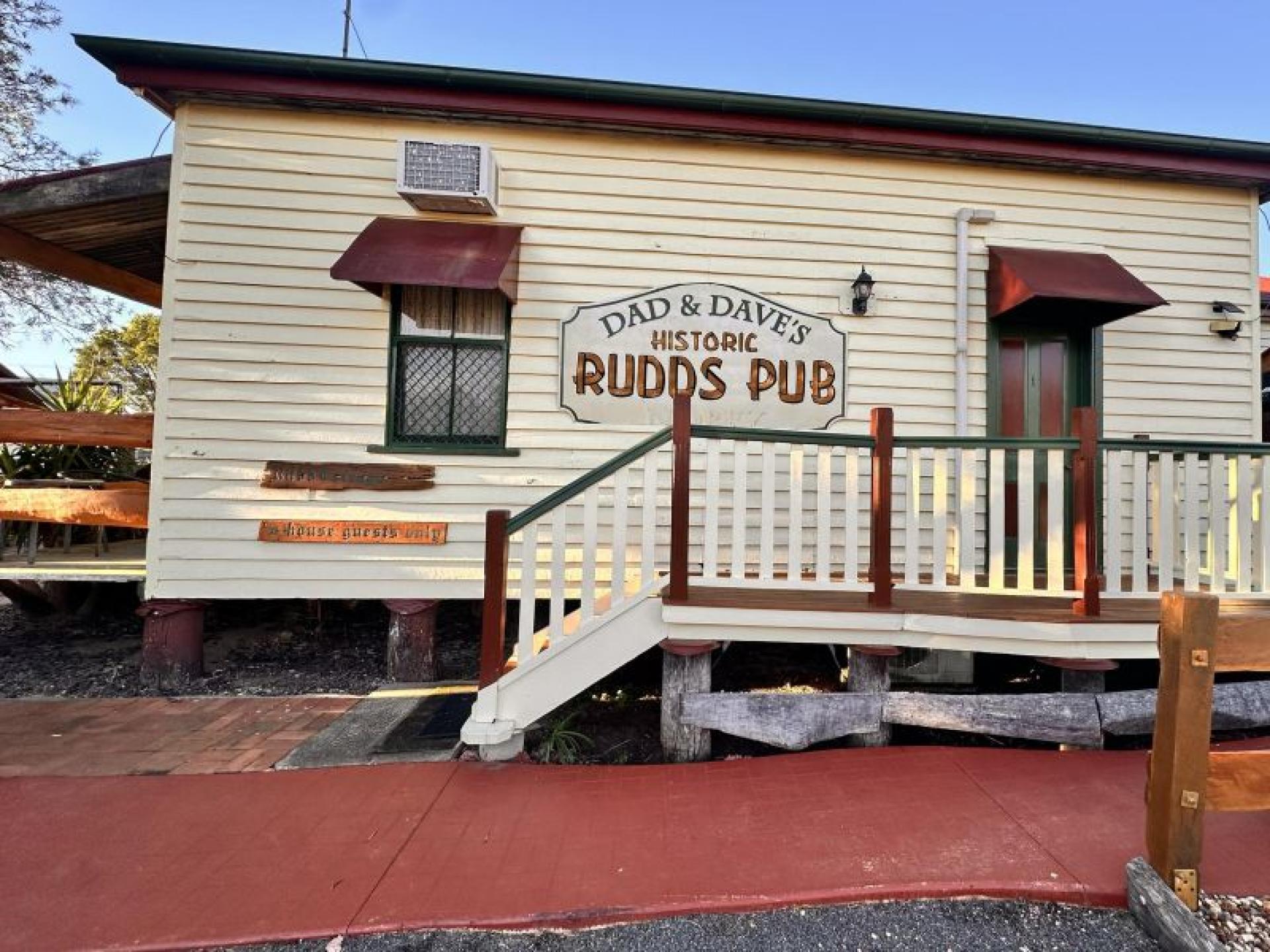 Iconic Country Pub Opportunity 683289 2