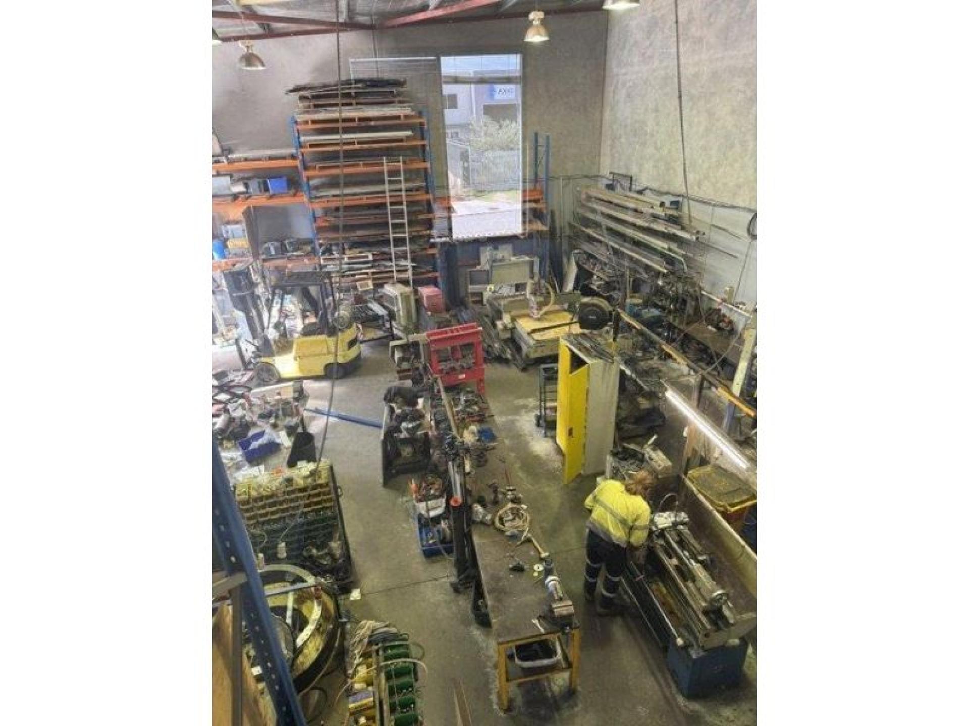 Specialist Equipment Design & 683309 1