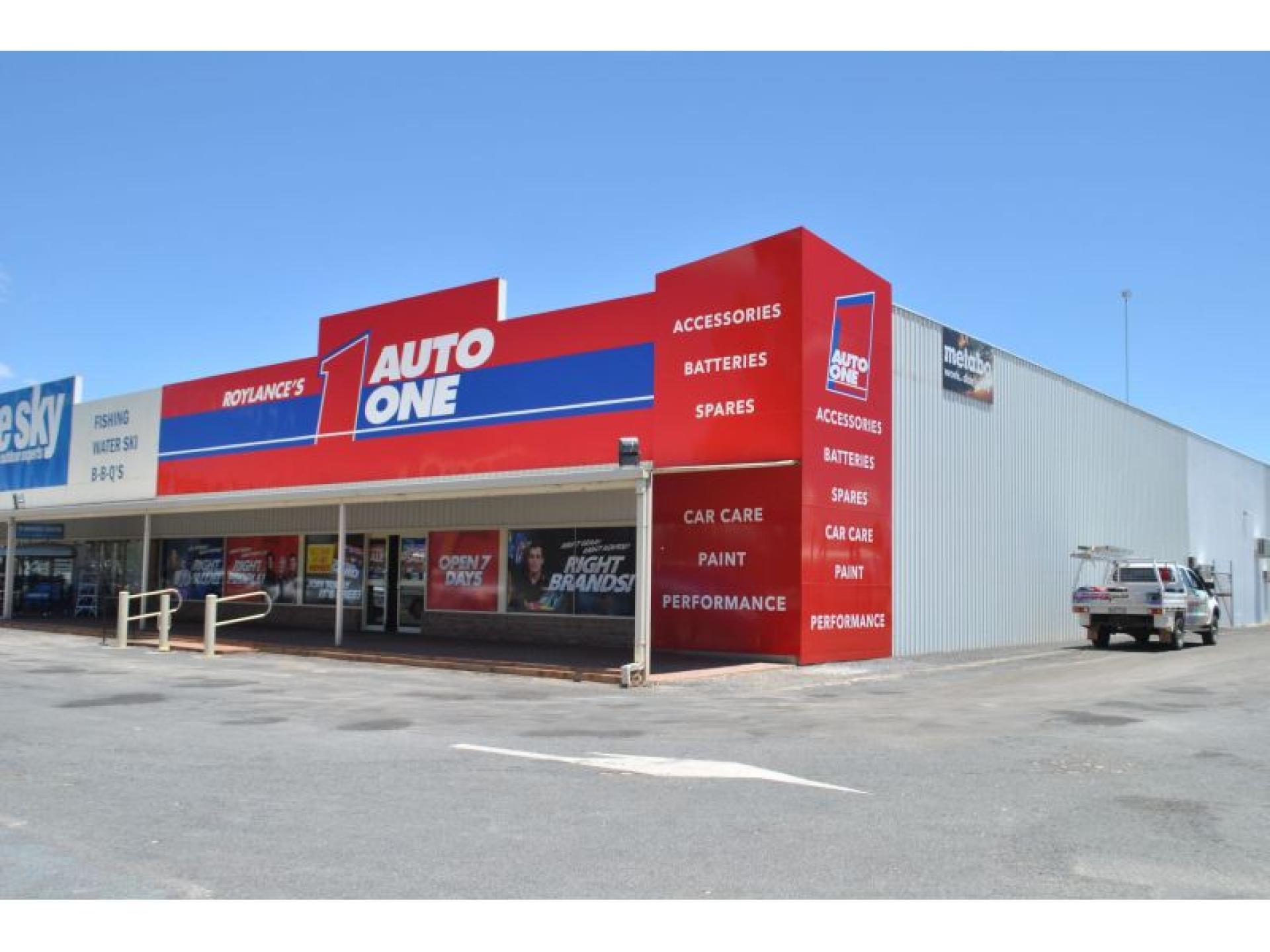 Established Signage & Solar 683327 3
