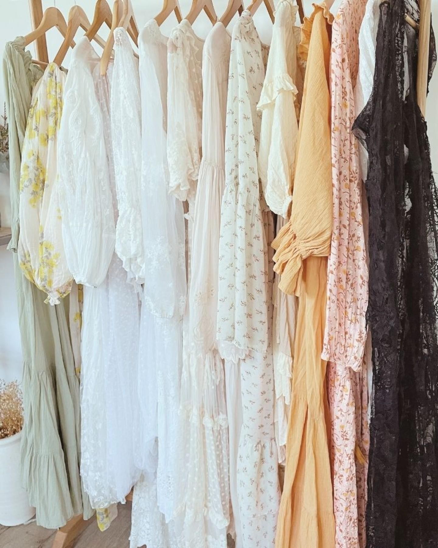 Profitable Maternity Dress Hire 683548 2