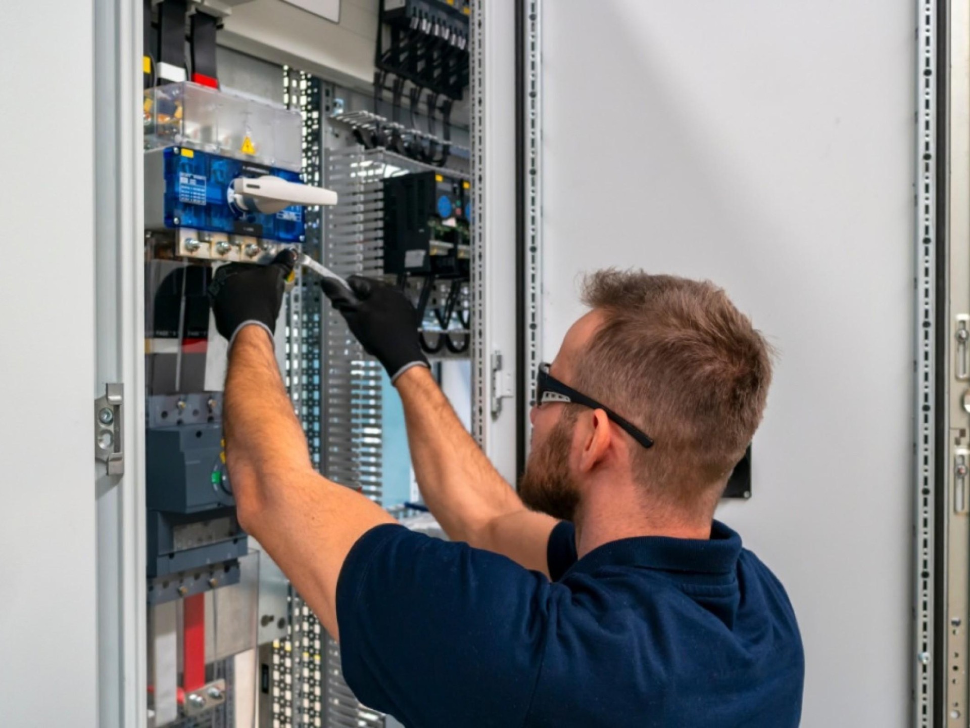 Industrial Electrical & Water 683631 1
