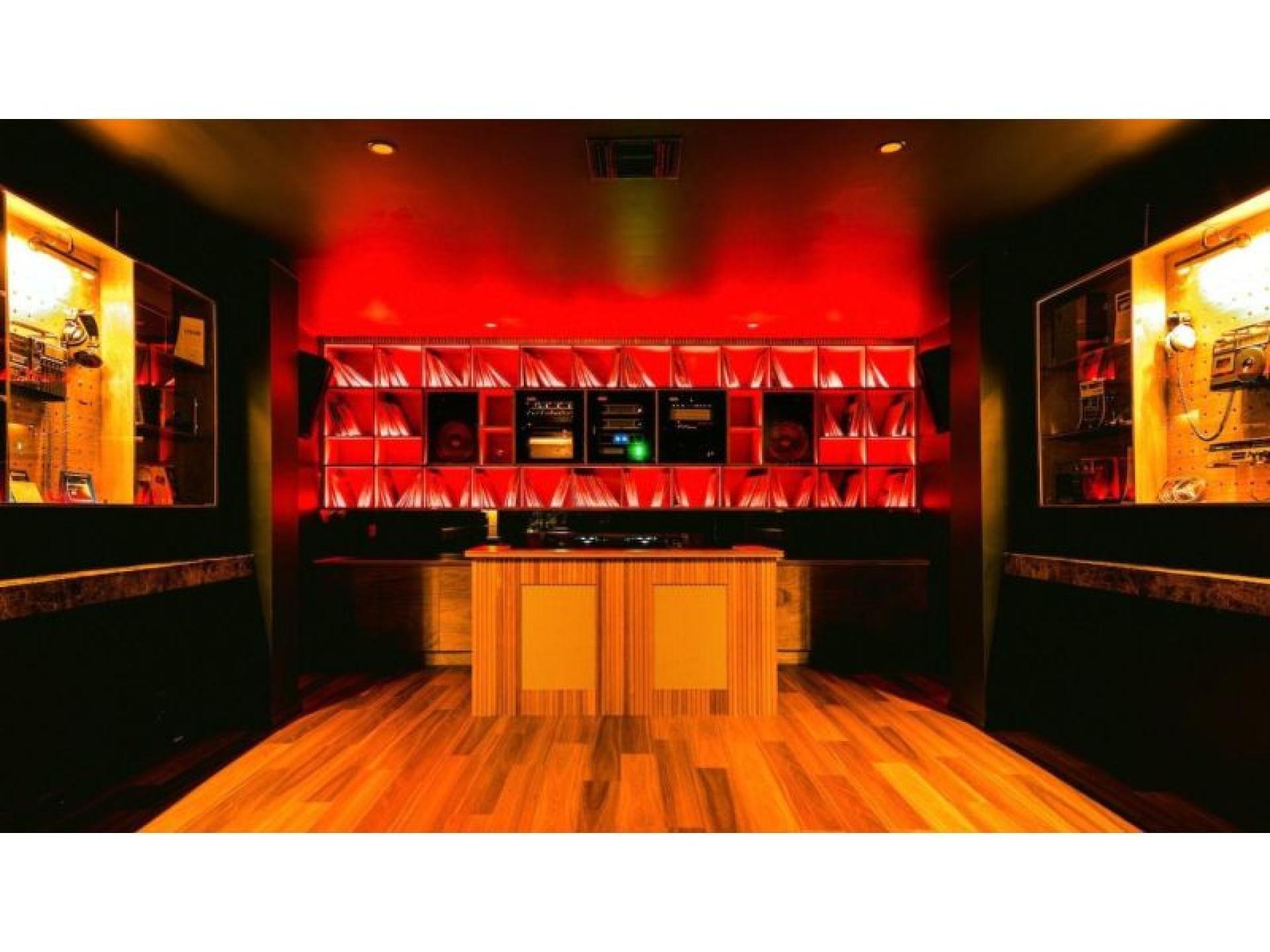 Sound Music Bar - 683633 3