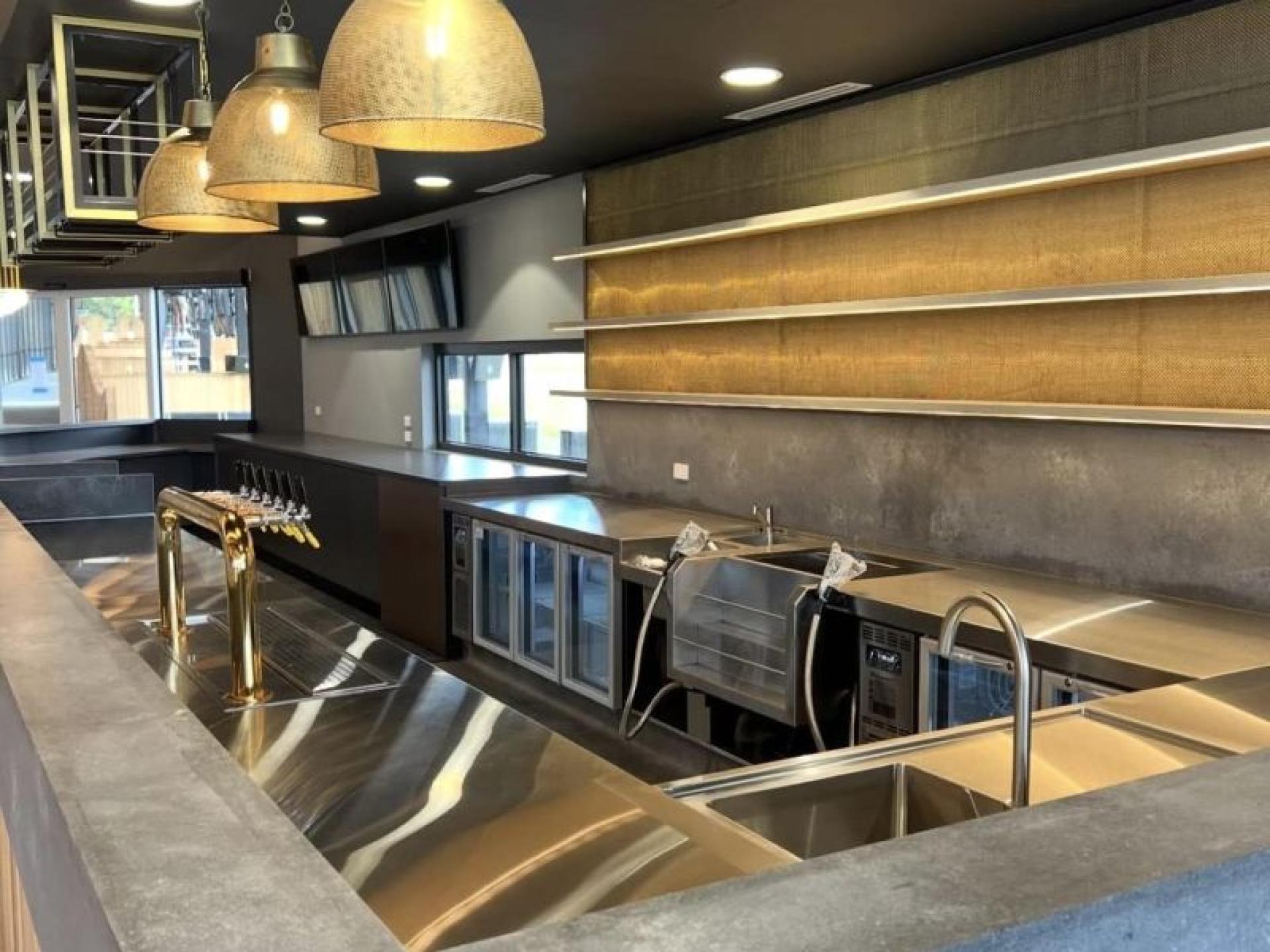 Highly Profitable Commercial Kitchen 683944 3