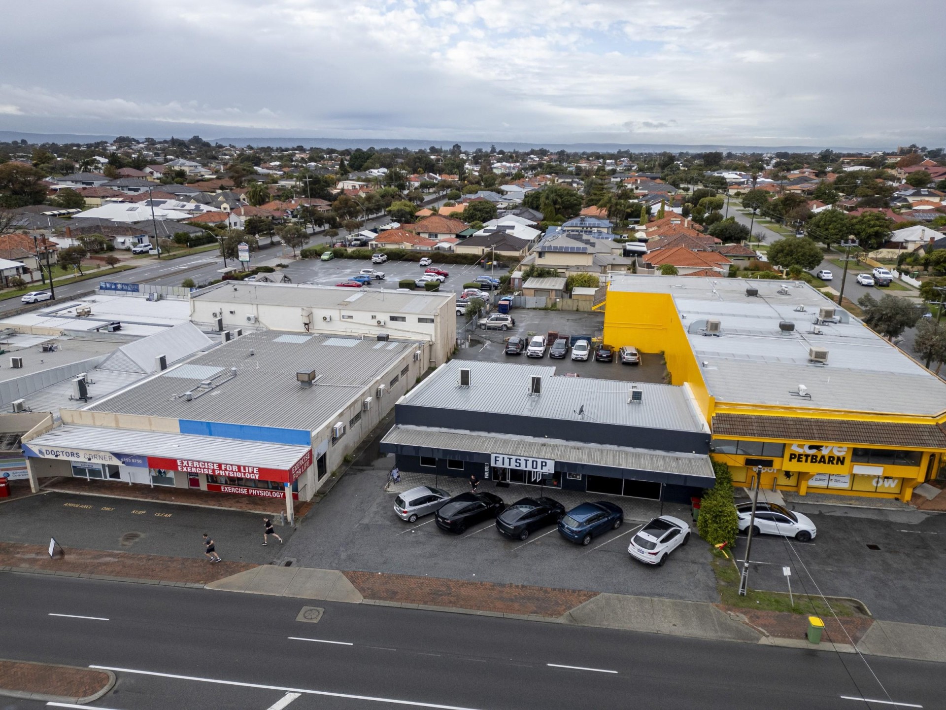 Two Established Franchise Fitstop 683951 2