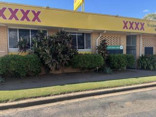 BLUFF HOTEL: FREEHOLD HOTEL & GAMING OPPORTUNITY - 72HF