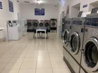 PT AUGUSTA Laundromat Property and business with 2 commercial leases EOI $800k-850k