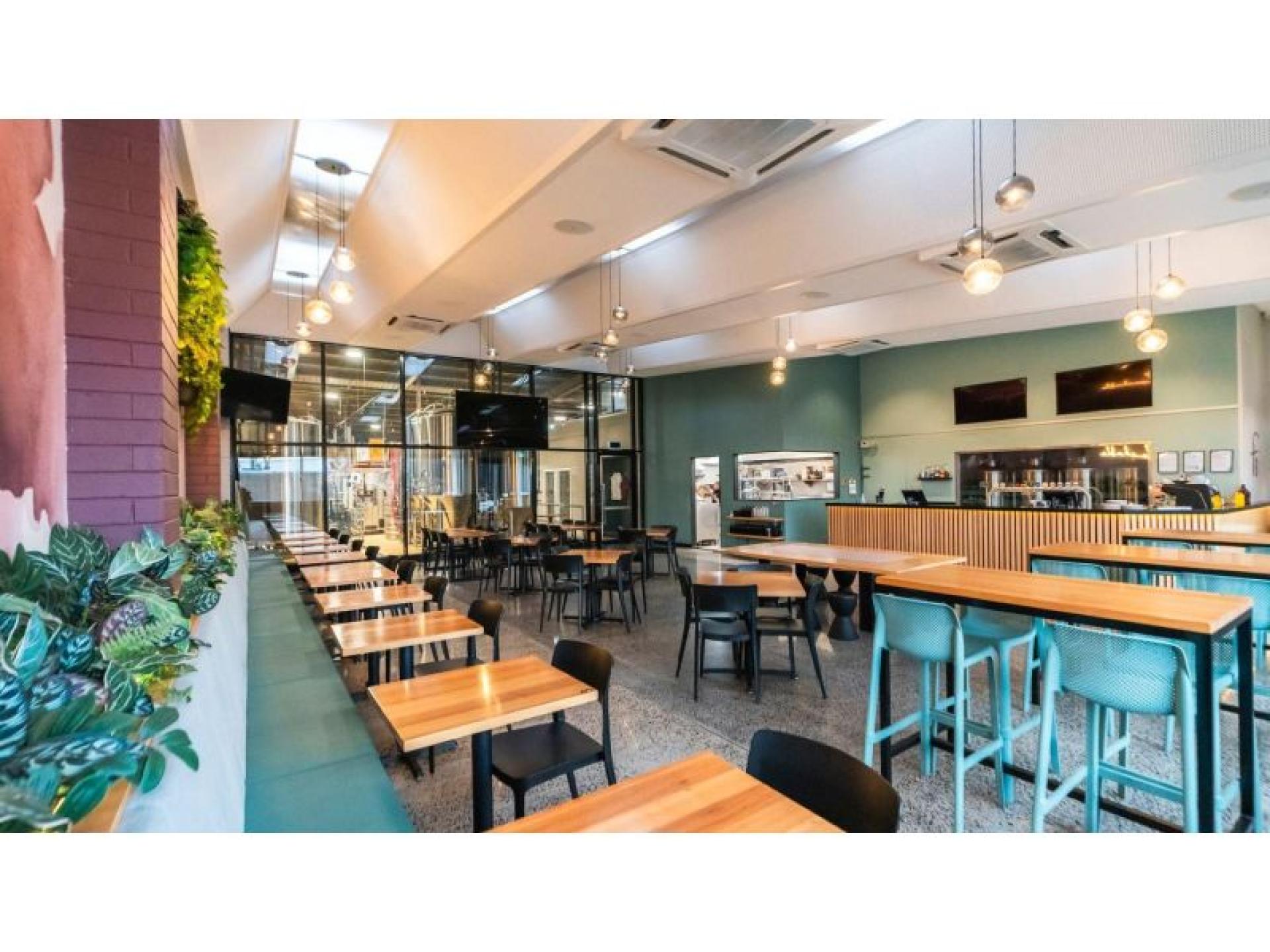 Iconic Frankston Brewhouse – 684264 2
