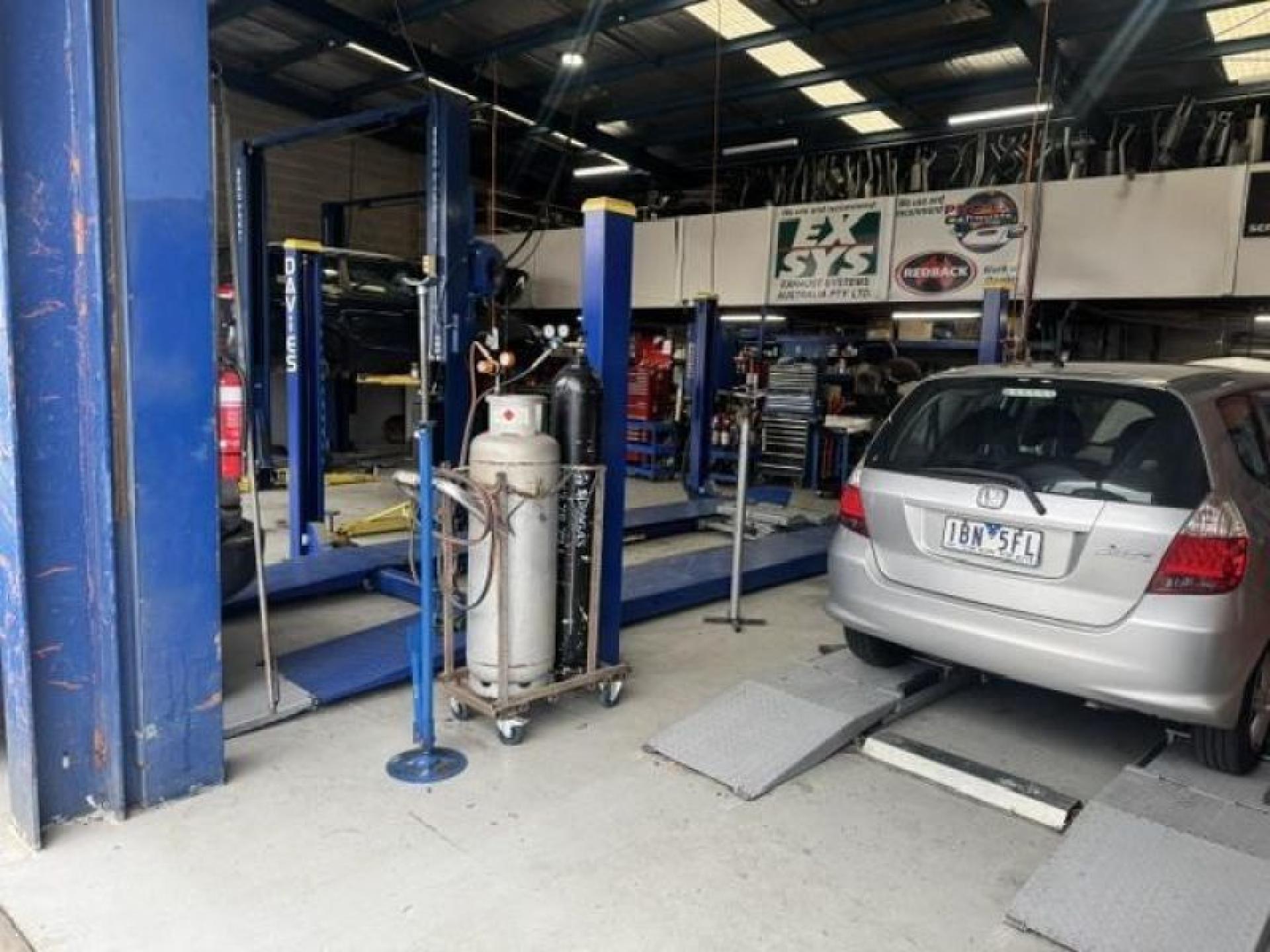 Specialist Mechanical Workshop – 684568 3