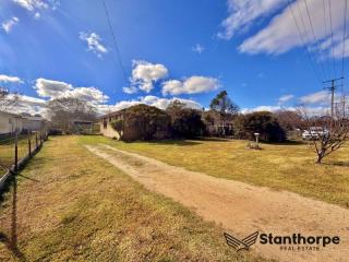 STANTHORPE - LARGE SOLID 3 BEDROOM 2 BATHROOM HOME ON 1,012M2