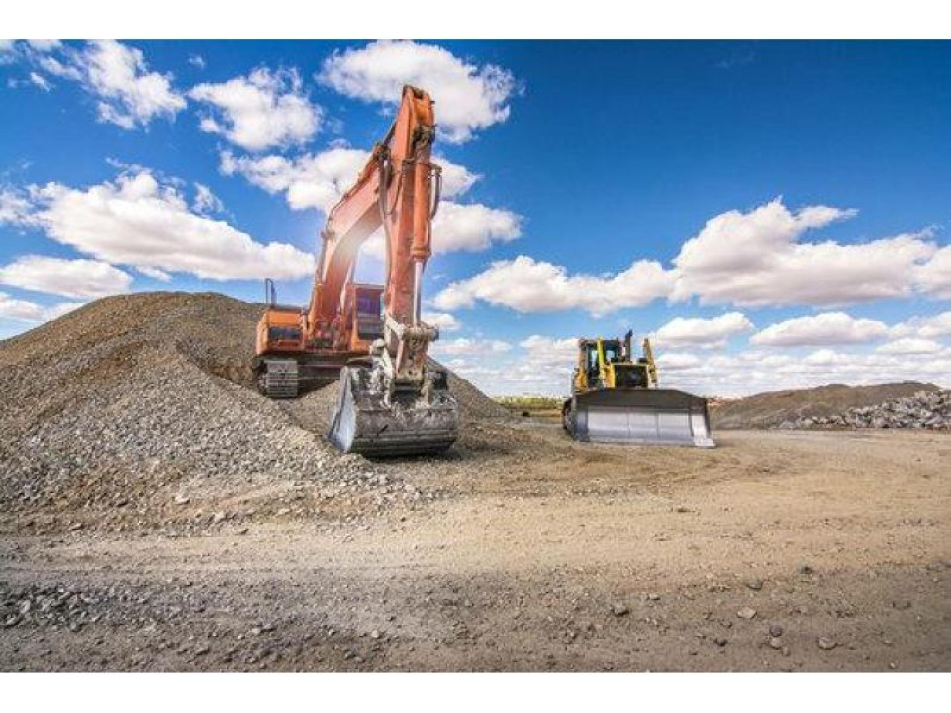 Broadly Based Quarry & 684956 1