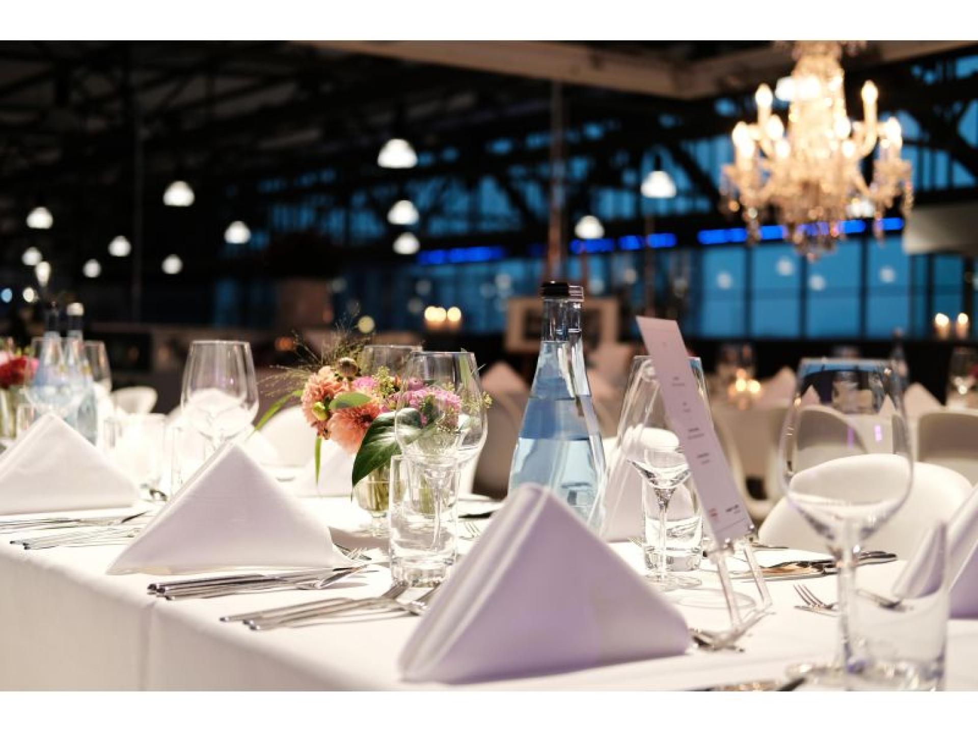 Catering Business - Premium 684957 1