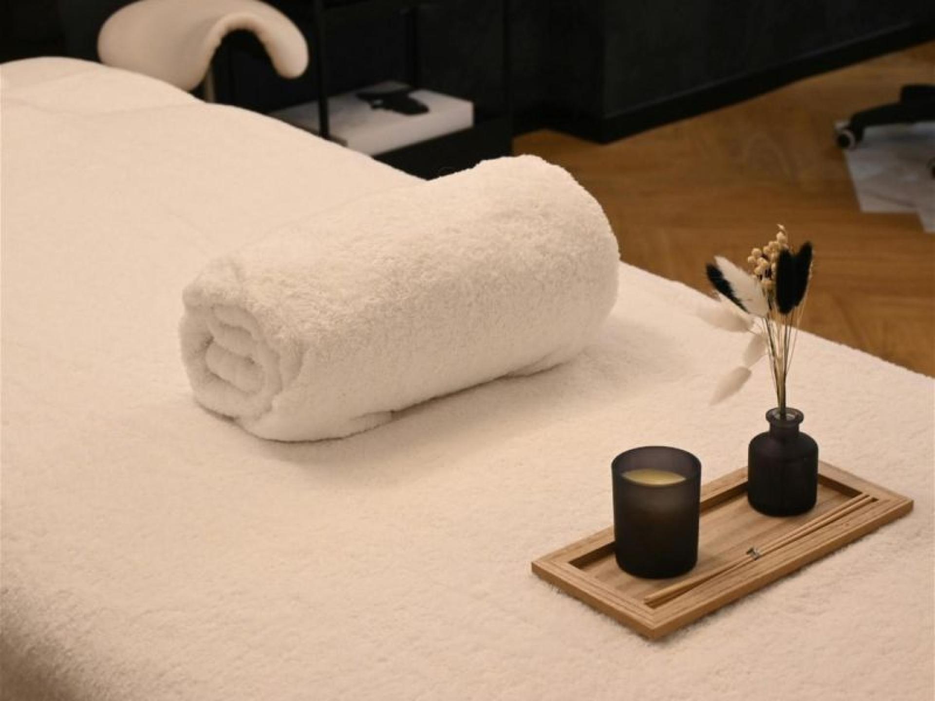 Established Therapeutic Massage Clinic 684990 1
