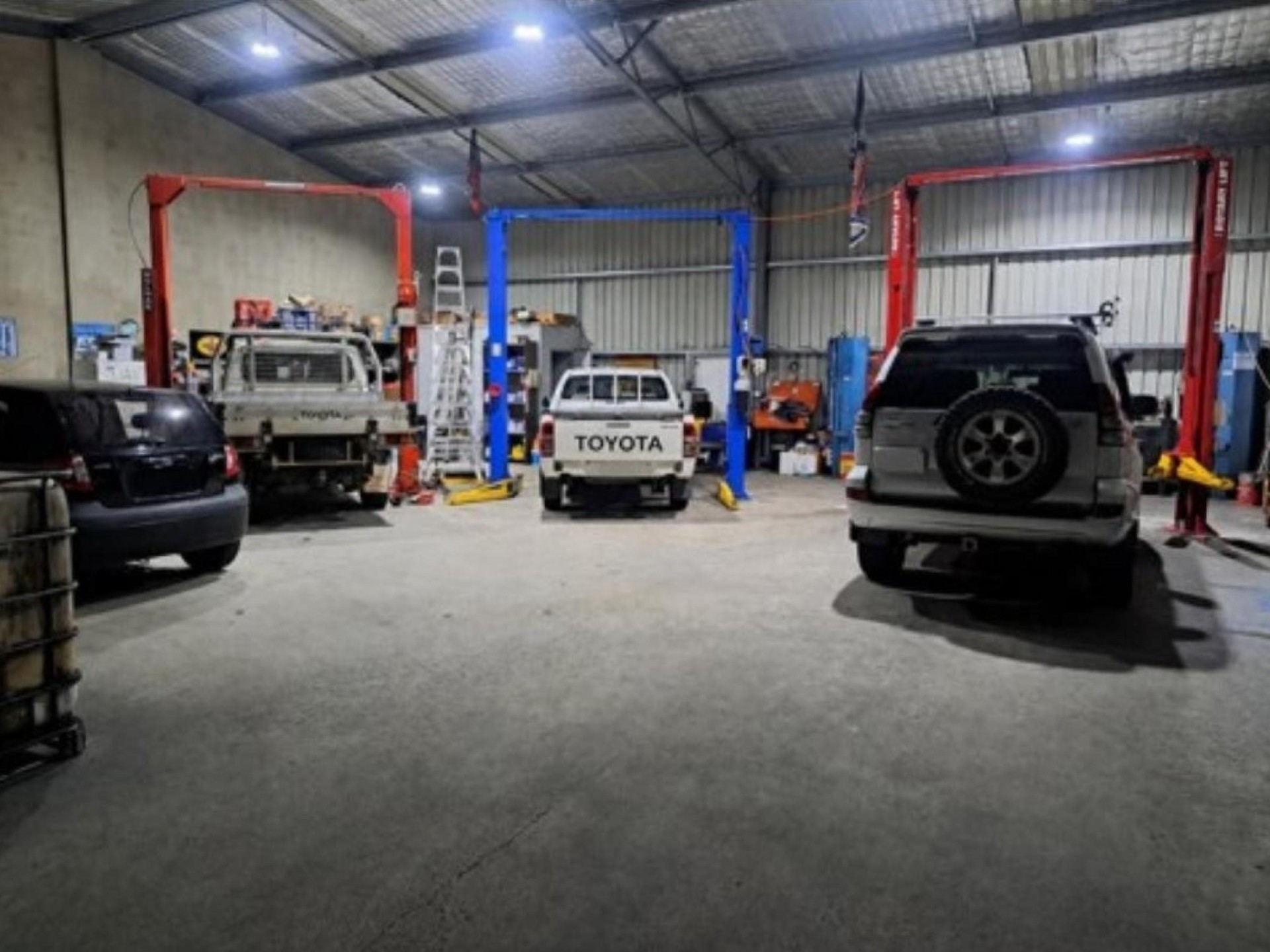 Automotive Mechanical Repair Business 685158 2