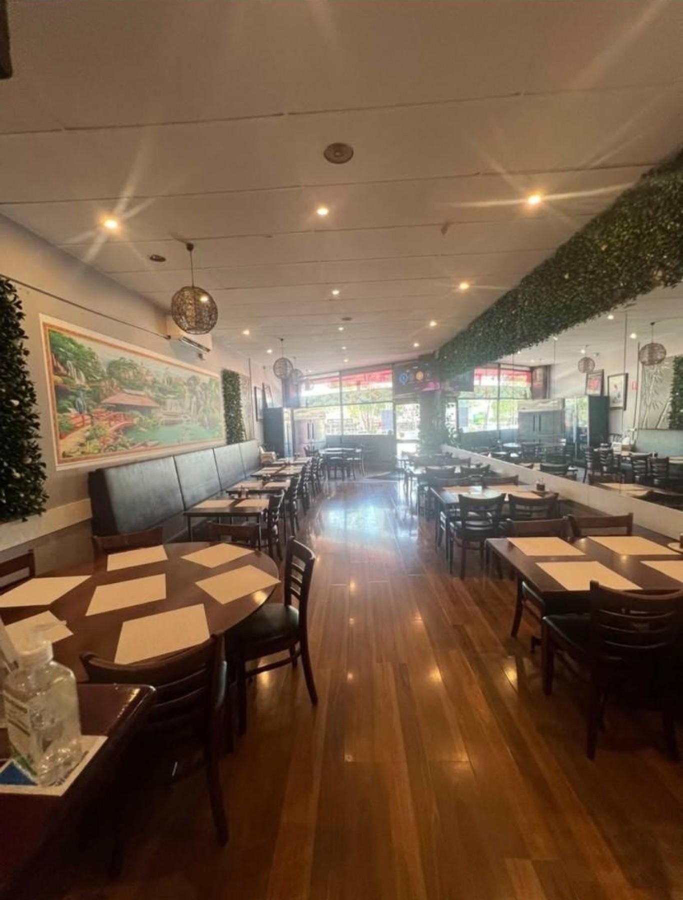 Restaurant In Diamond Creek 685301 3
