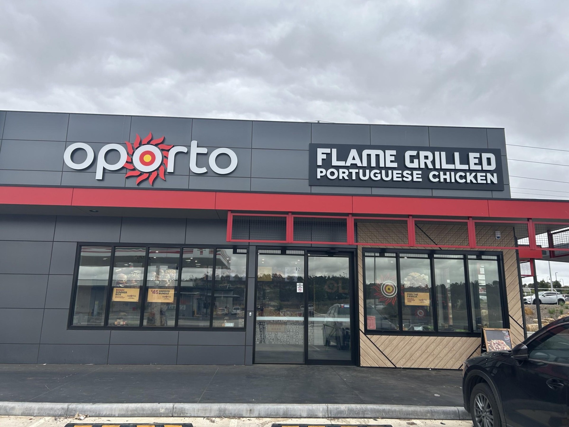 Oporto Sunbury 685328 1