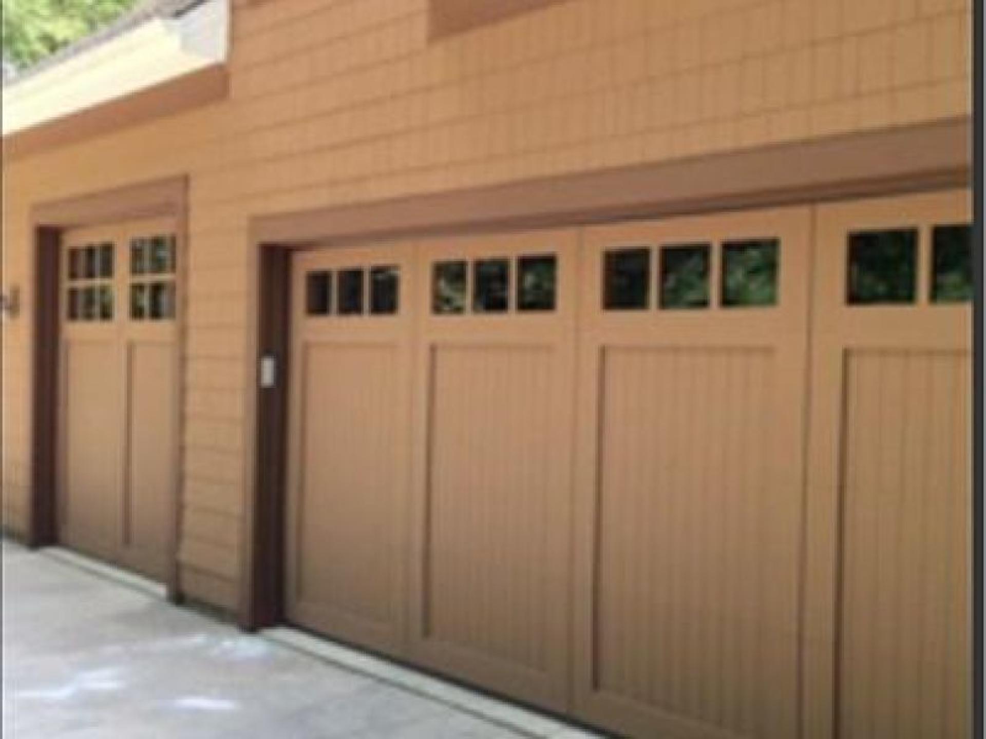 Established Garage Door Service 685333 2