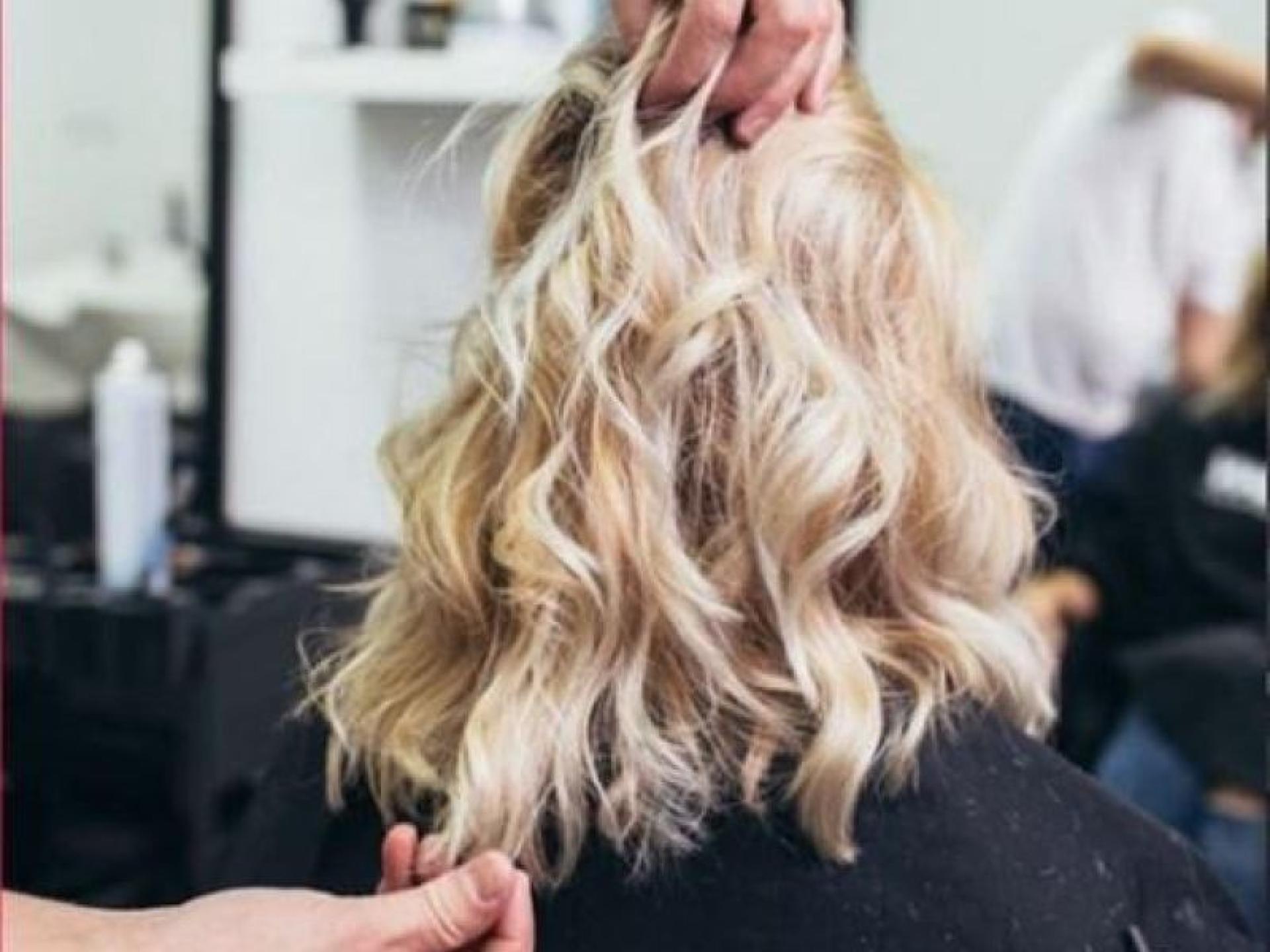 Established Local Salon - 685455 1