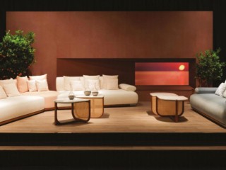 1085 Product Luxury Furniture E Commerce Business - Full Time or Part Time - ONlY $19,750