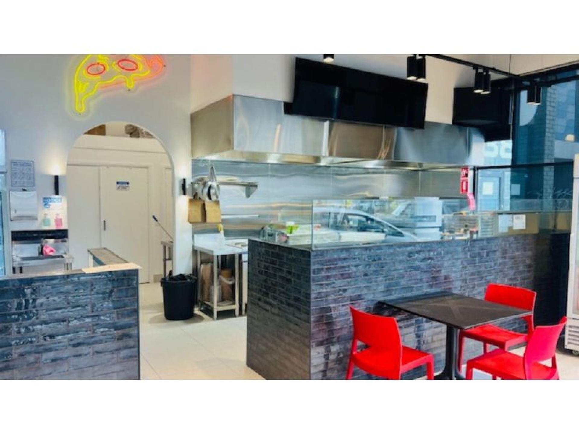 Fully Fitted Modern Pizzeria 685617 3
