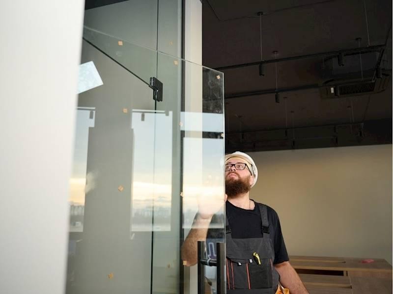 Established Sydney Glass Services 685648 3
