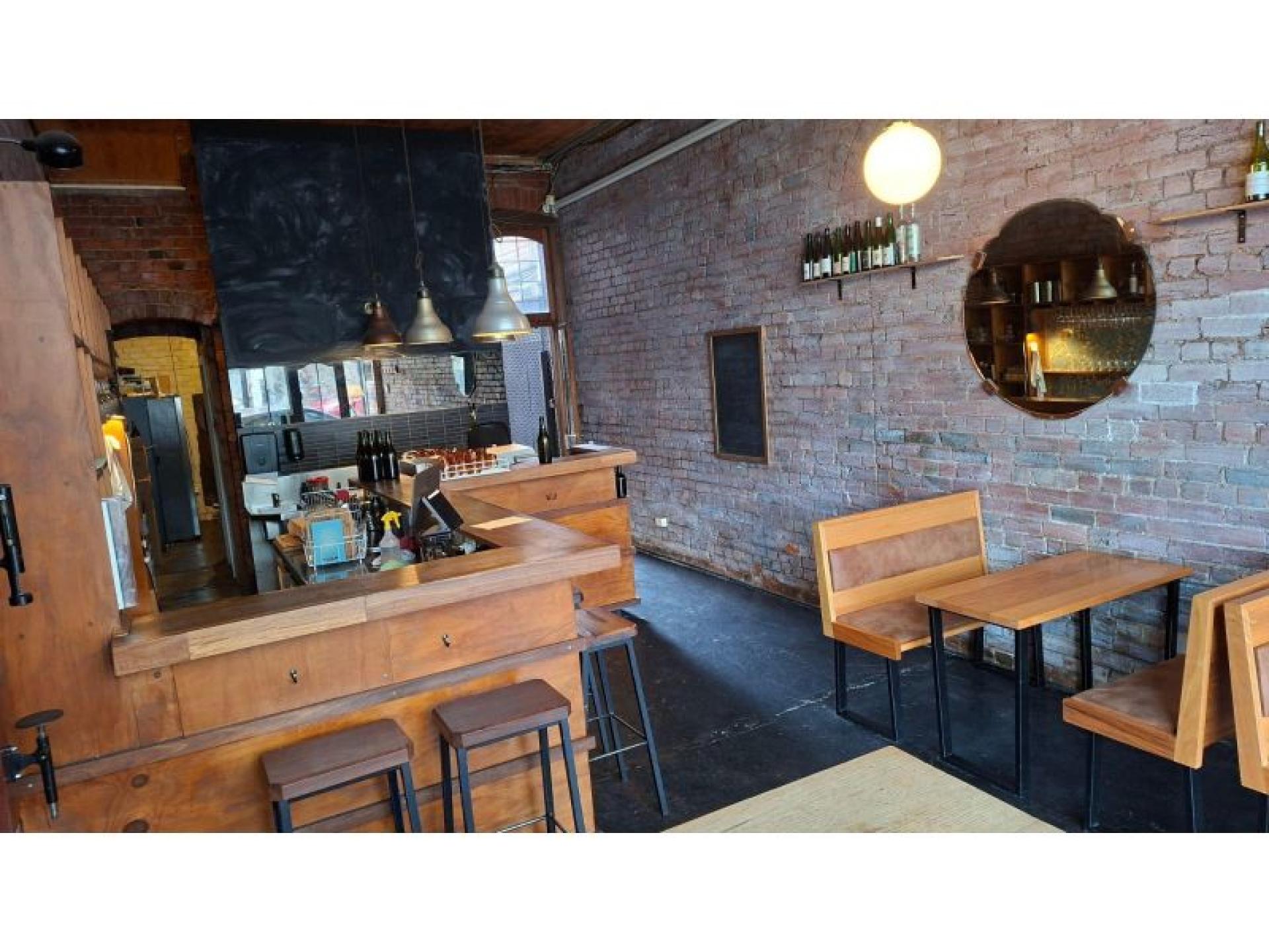 Under Offer - Bar 685721 3
