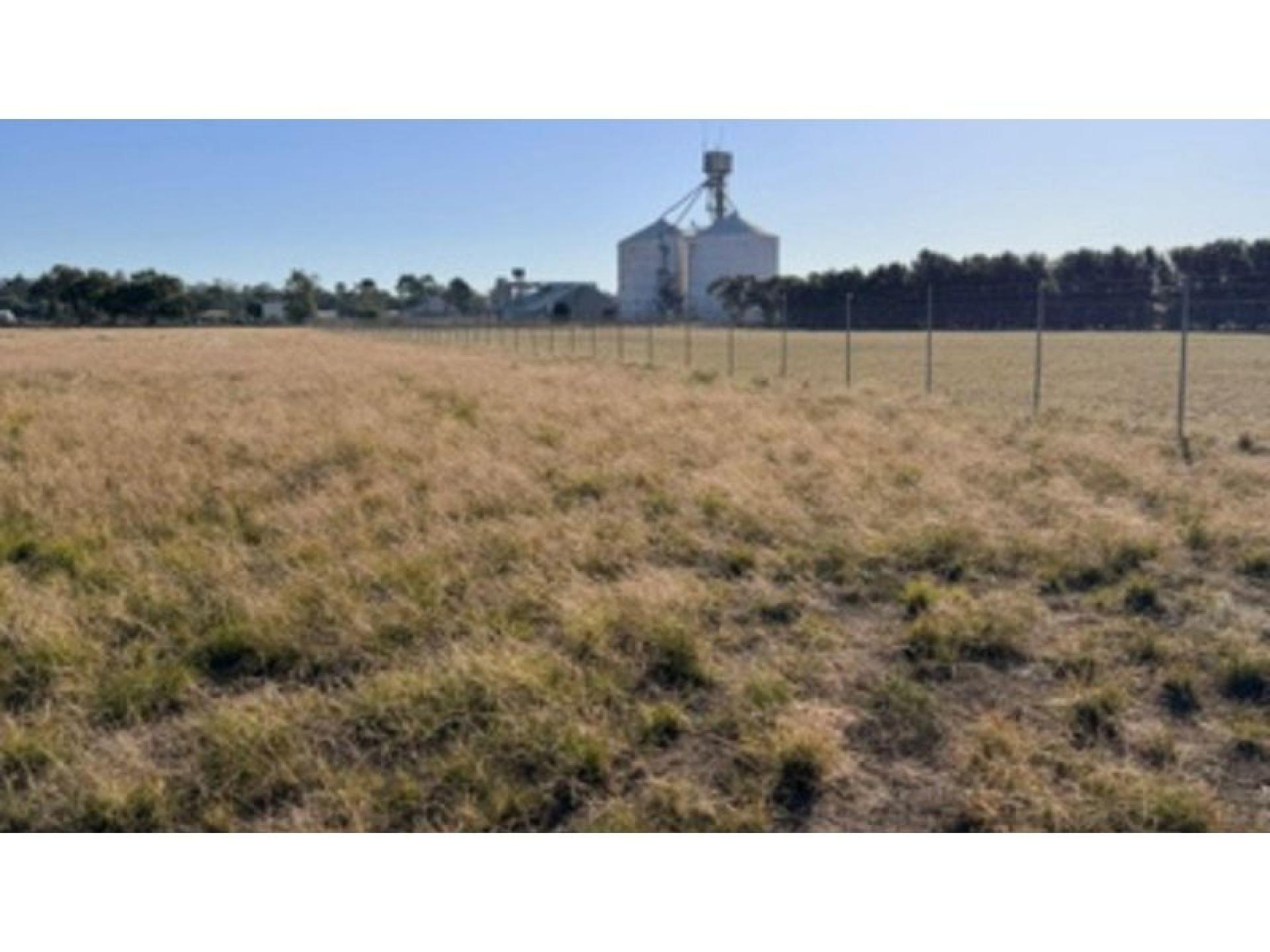 Prime Highway Frontage Development 685792 2