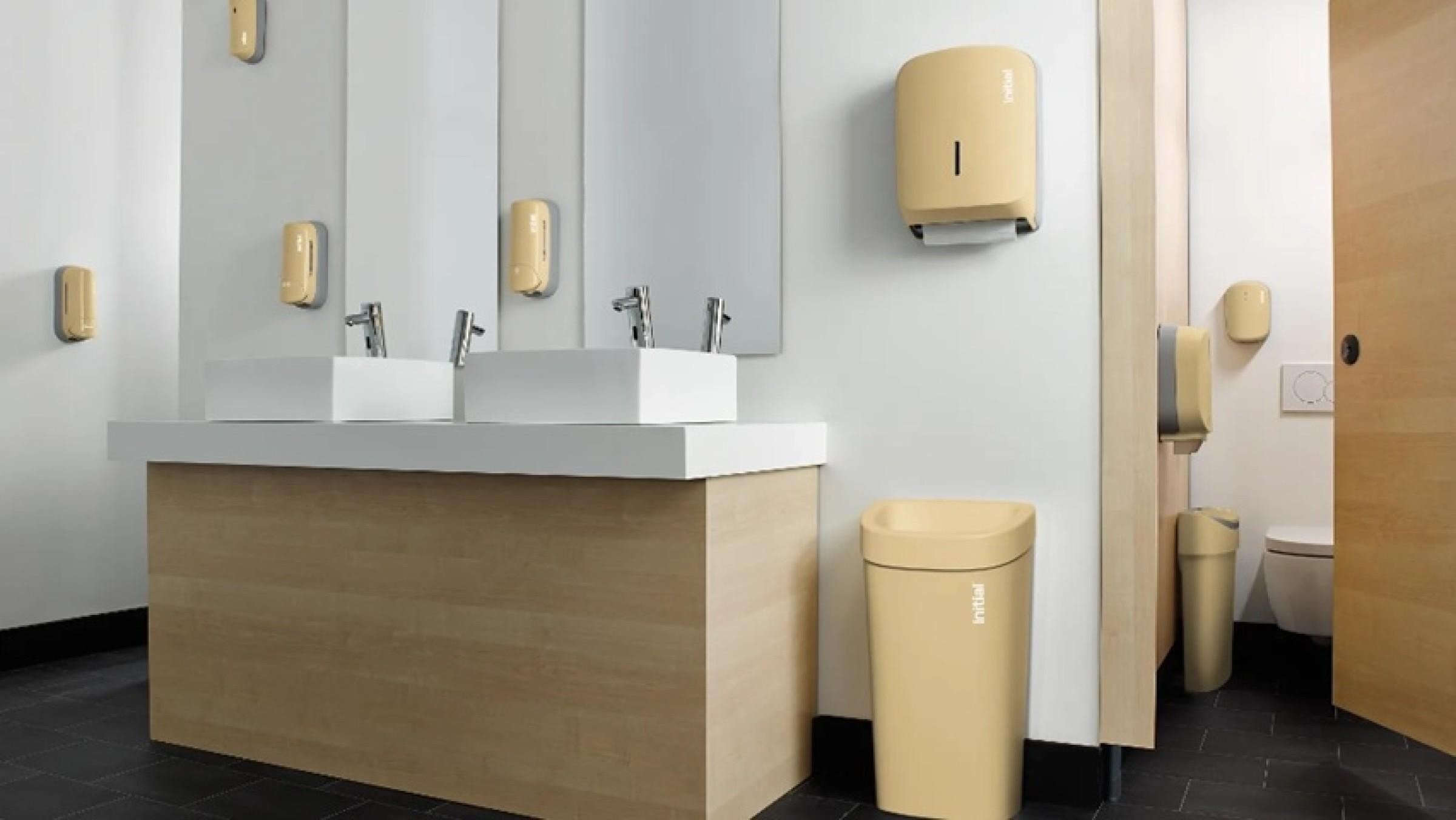 Premium Commercial Cleaning & 685969 2