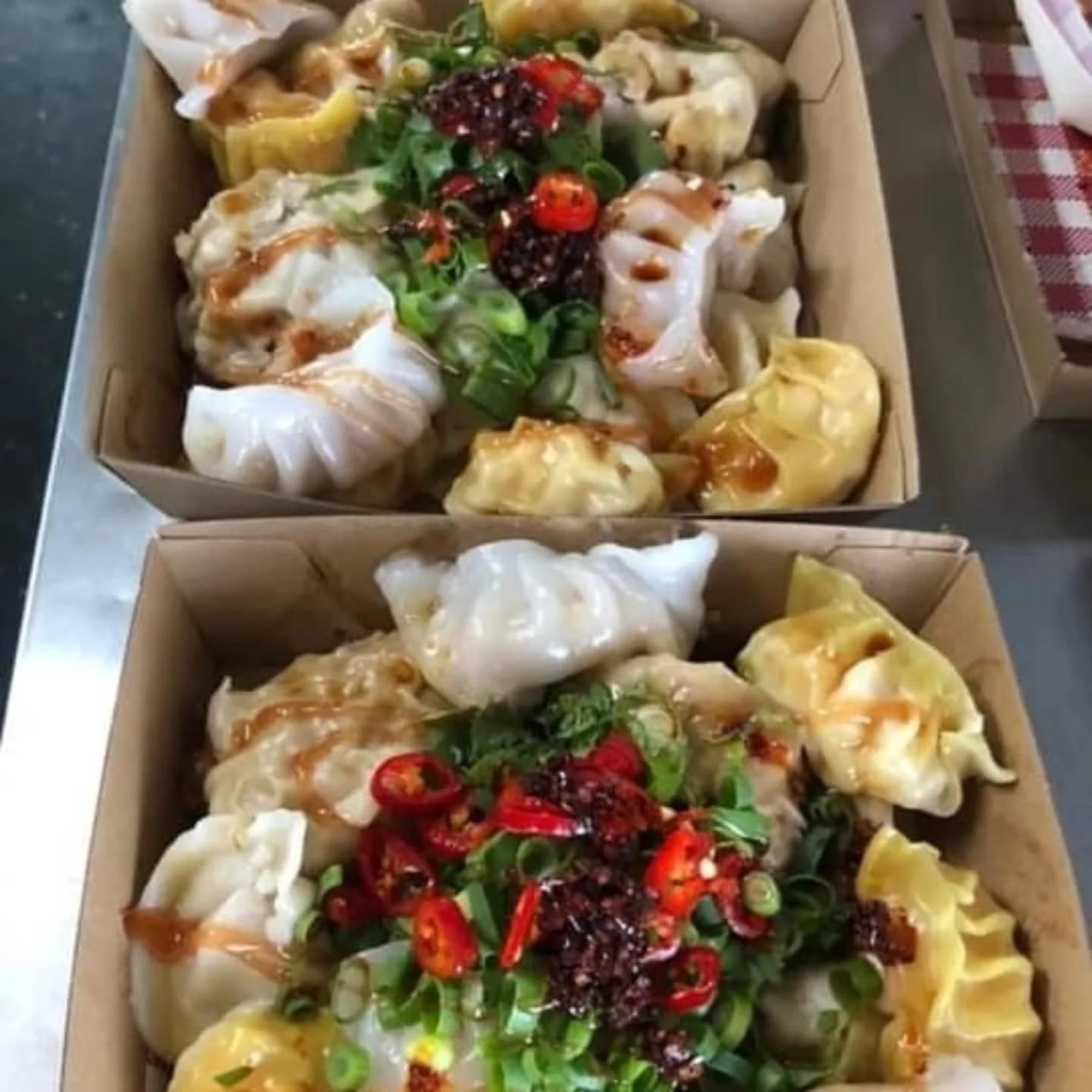 Dum & Dumpling: High-volume 685973 3
