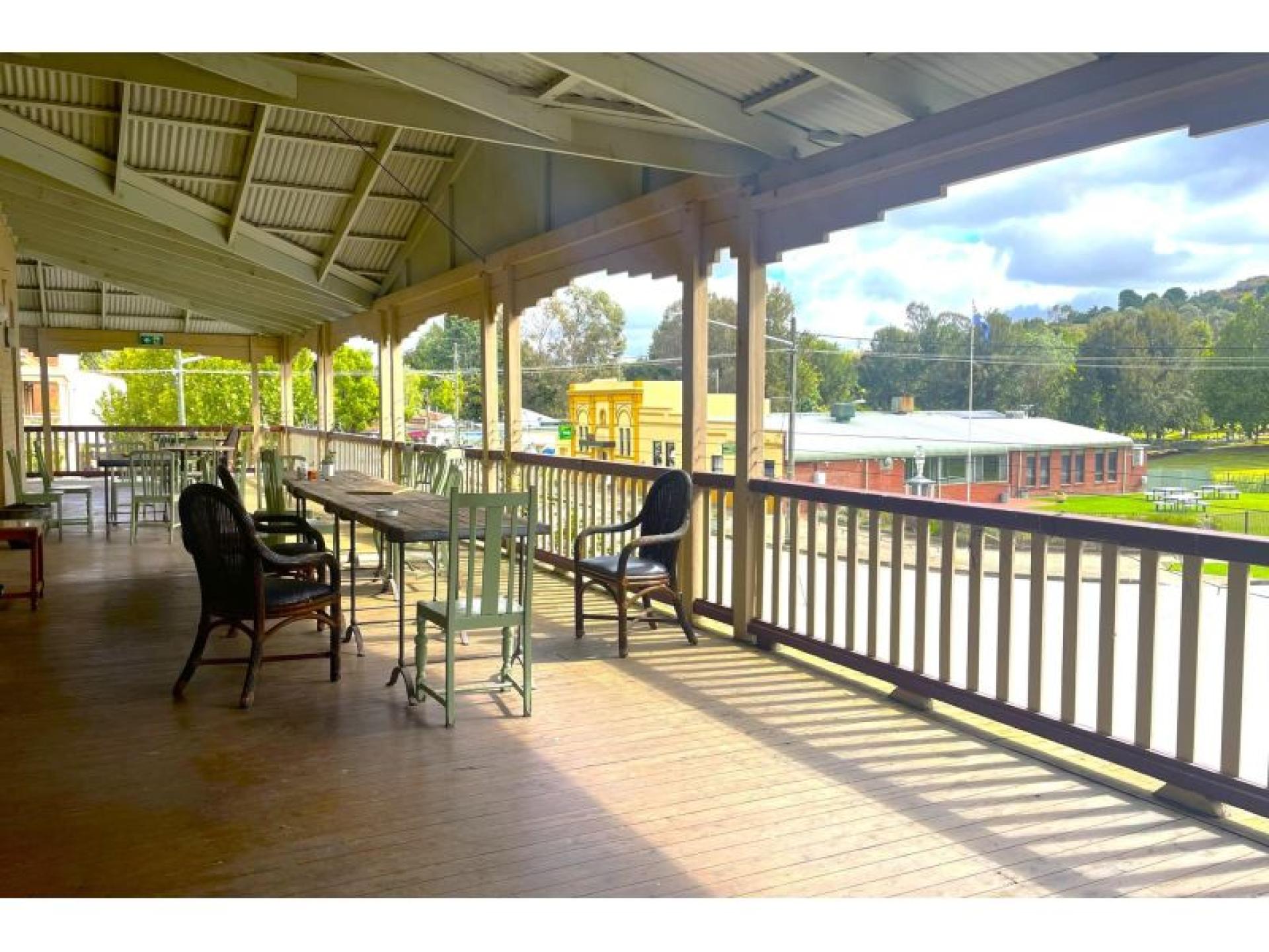 Freehold - Royal Hotel 685992 3