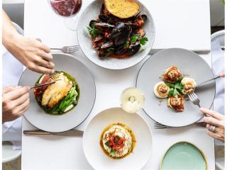 Wrasse & Roe Seafood Restaurant