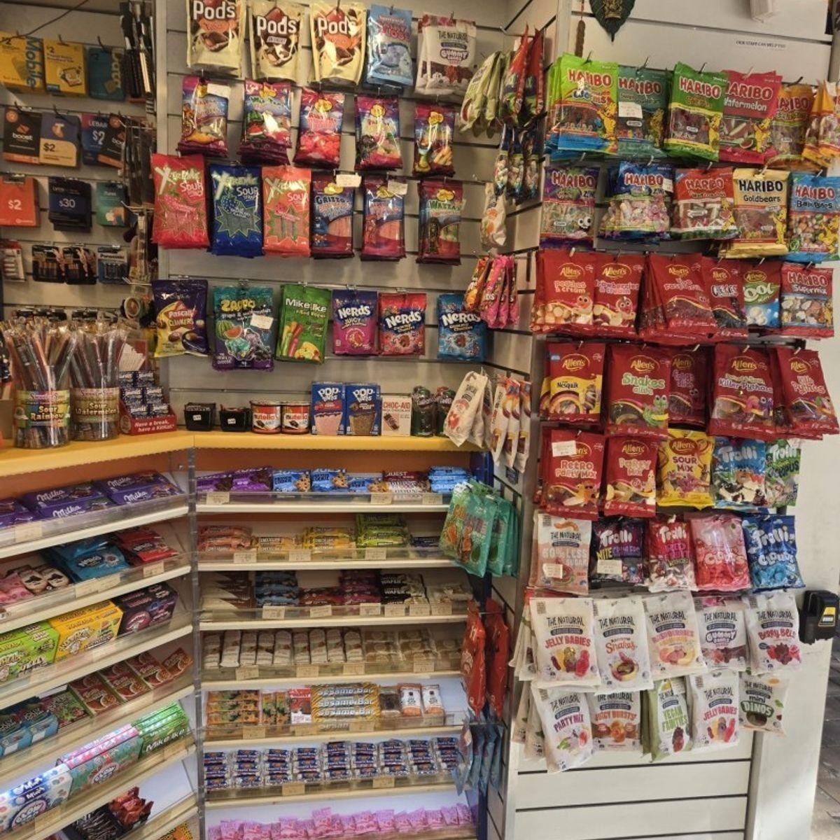 Rewarding Grocery & Convenience 686136 1