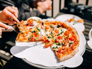 Authentic Pizzeria in the Bay's Premier Hervey Bay Esplanade Location