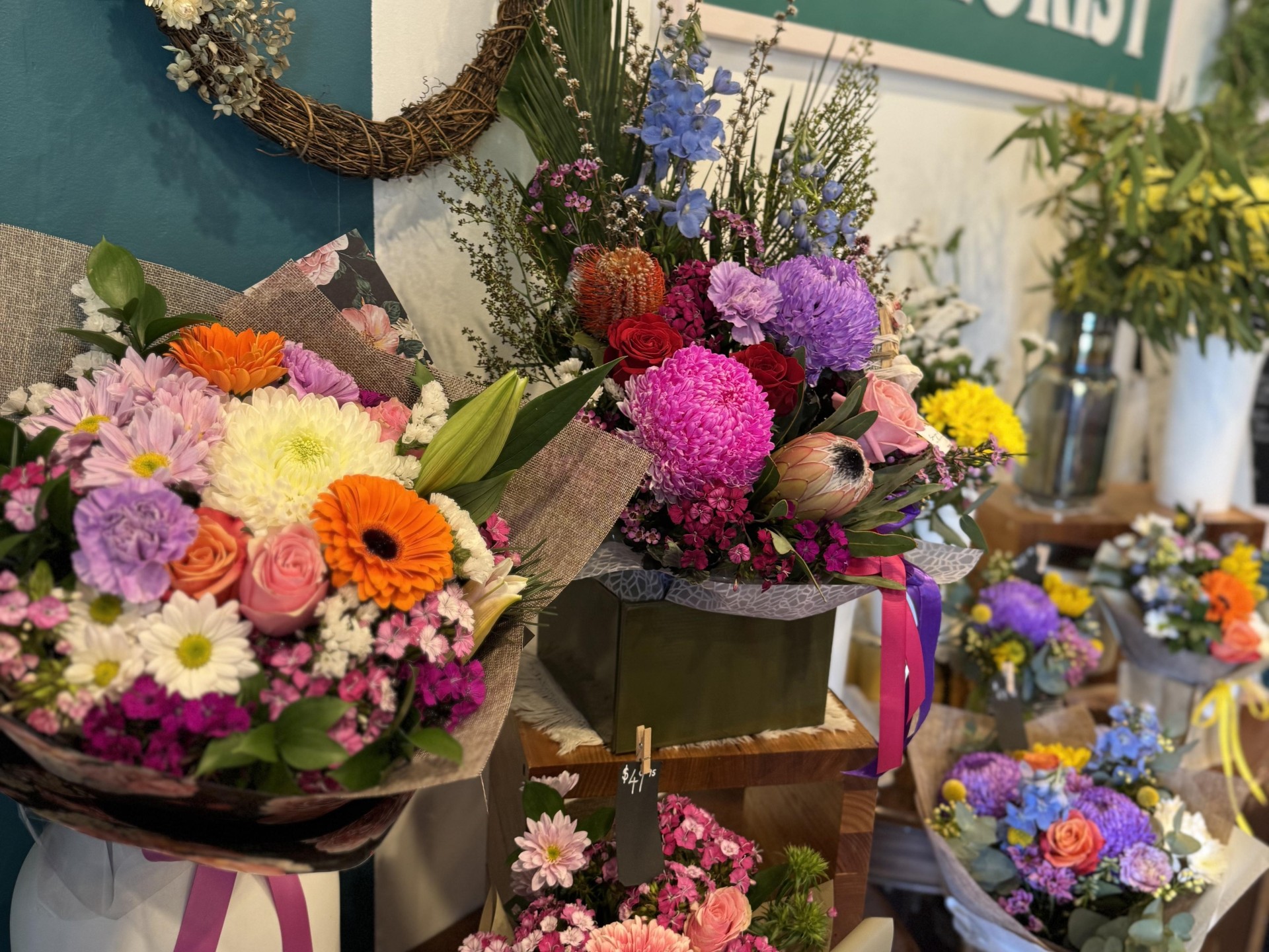 Established Retail Florist - 686220 1