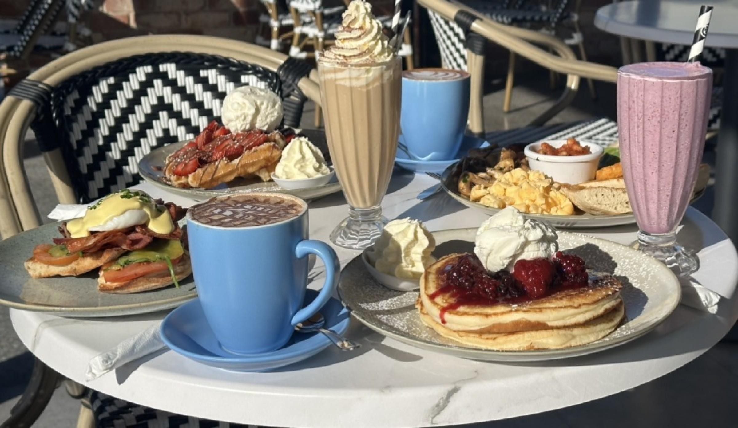 Daytime Café T.o. $28-30 686234 1