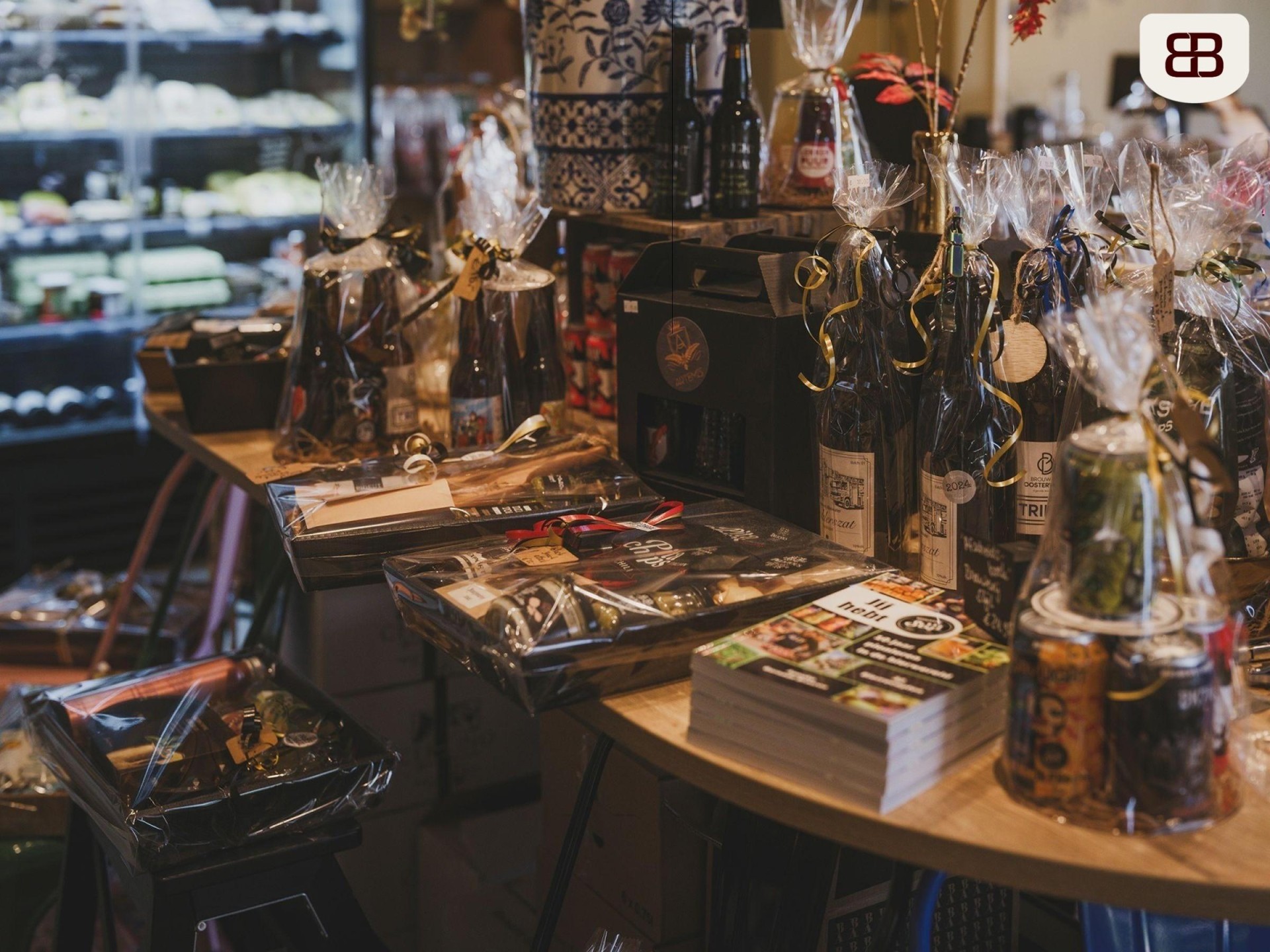Gourmet Food Emporium 686350 3