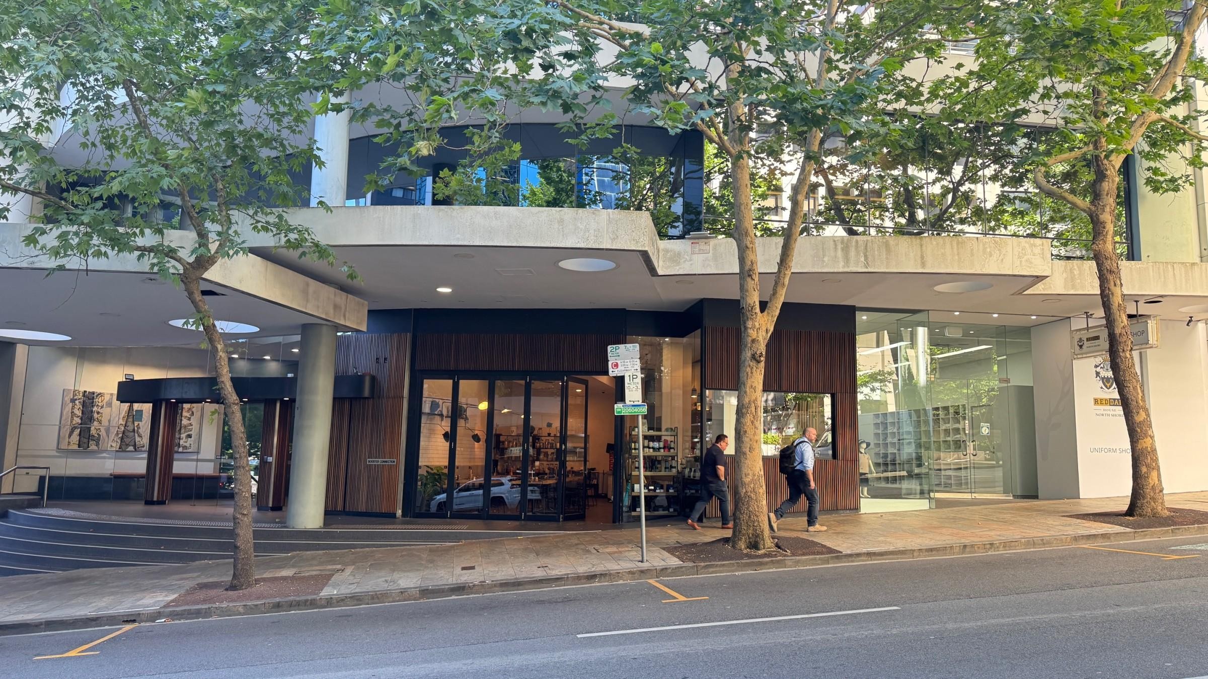 Licensed Cafe - North 686573 2
