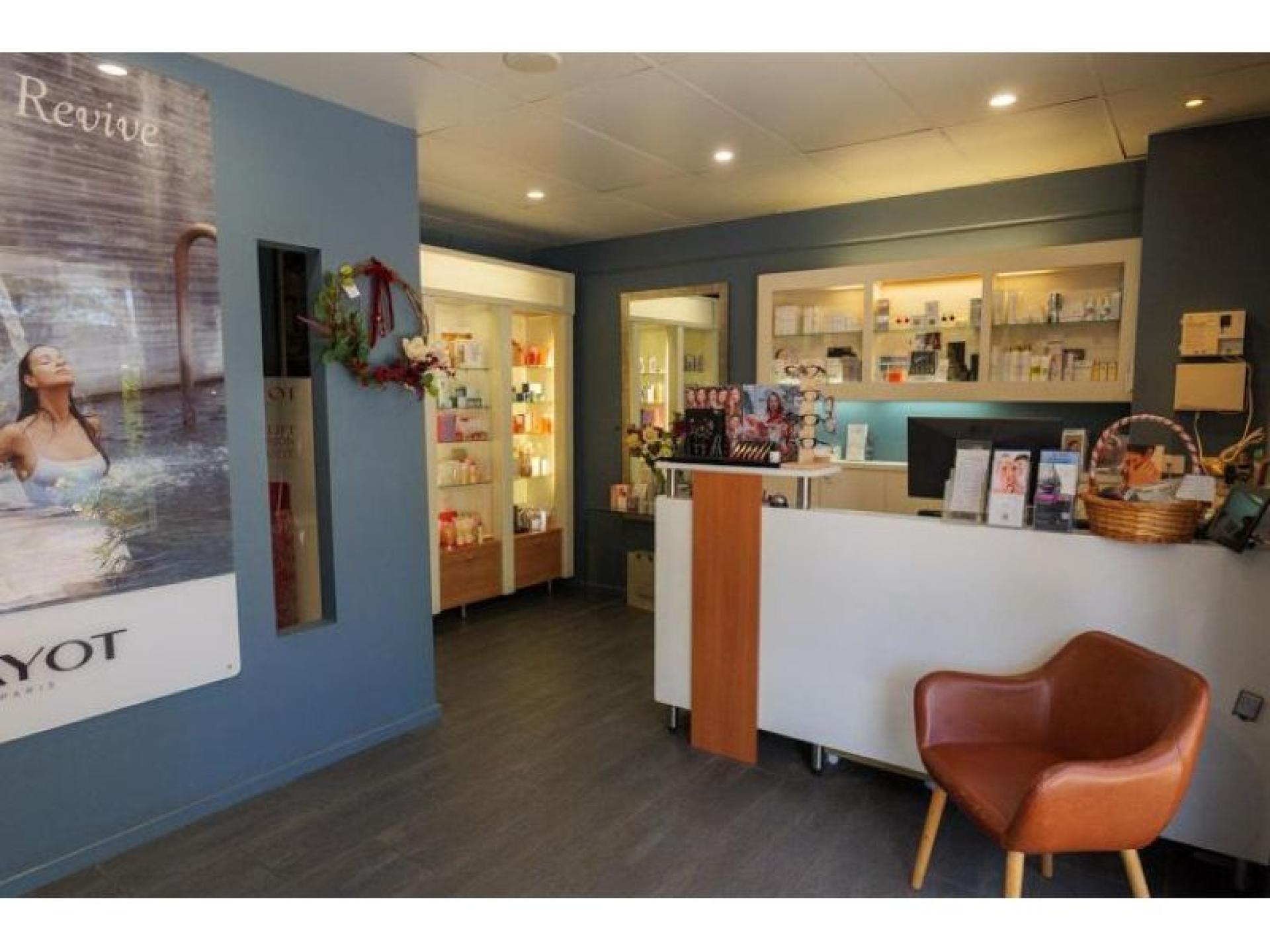 Award Winning Aesthetic Medi 686610 1