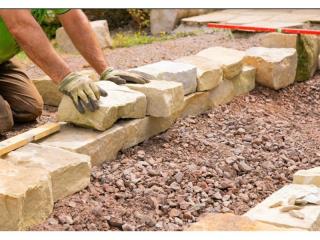 Landscaping Business -   Recurring Revenue + Strong Growth!