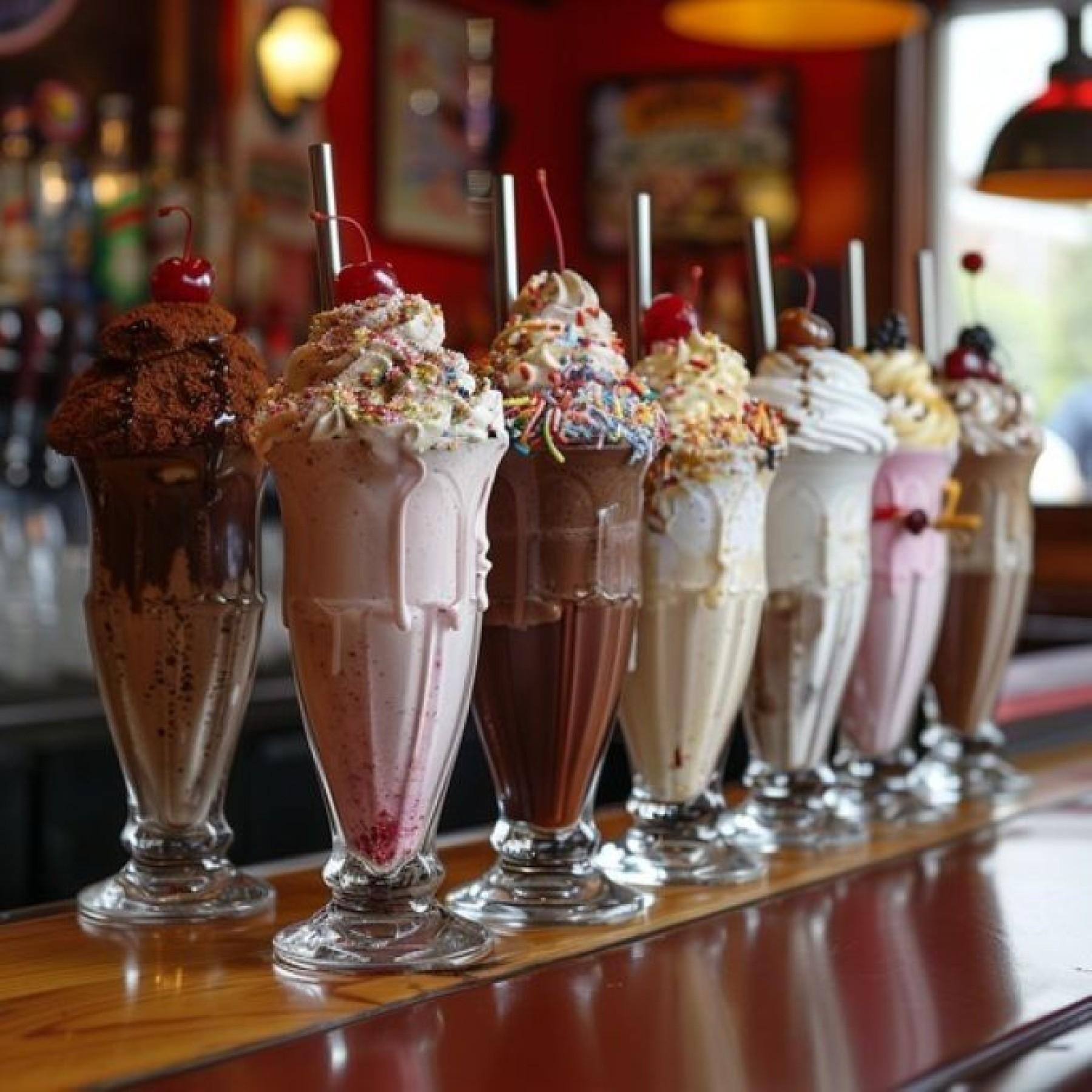 Café Dessert Bar- C9 686666 1