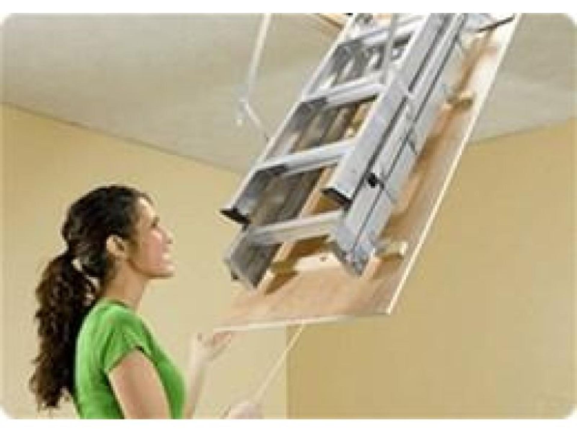 Well-established Ceiling Storage Installation 686678 2