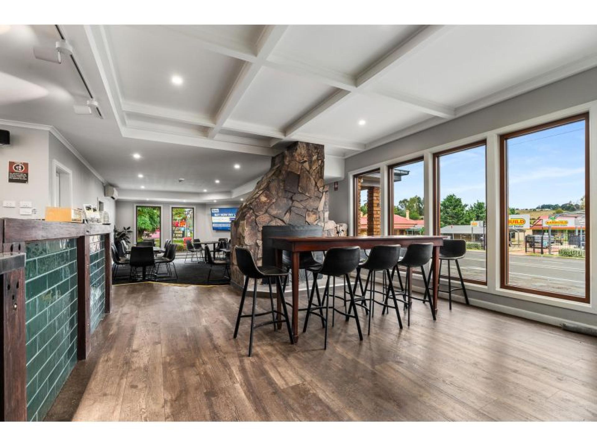 Rare Freehold Hospitality Opportunity 686684 3