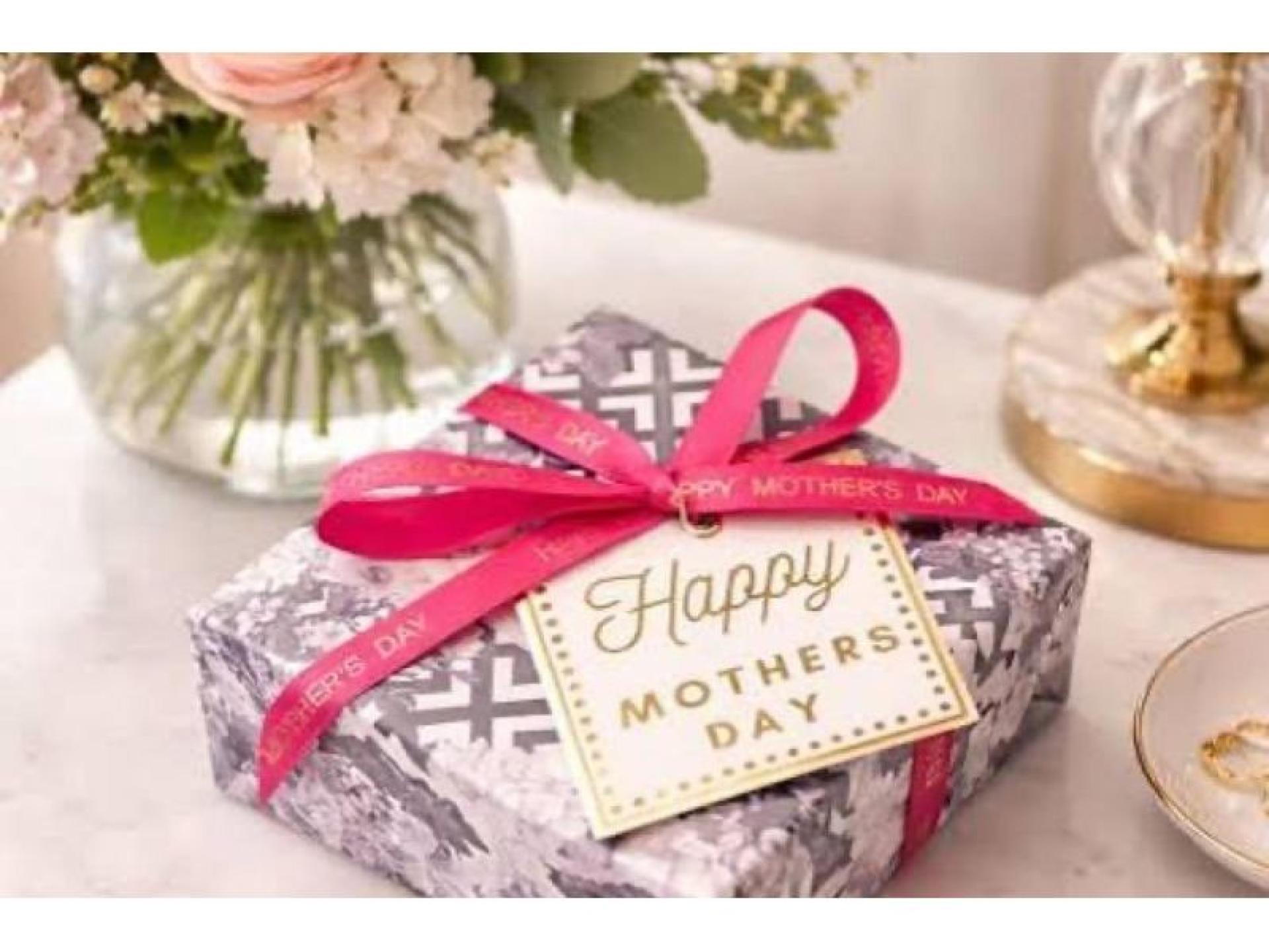 National Giftware Wholesaler With 686728 3