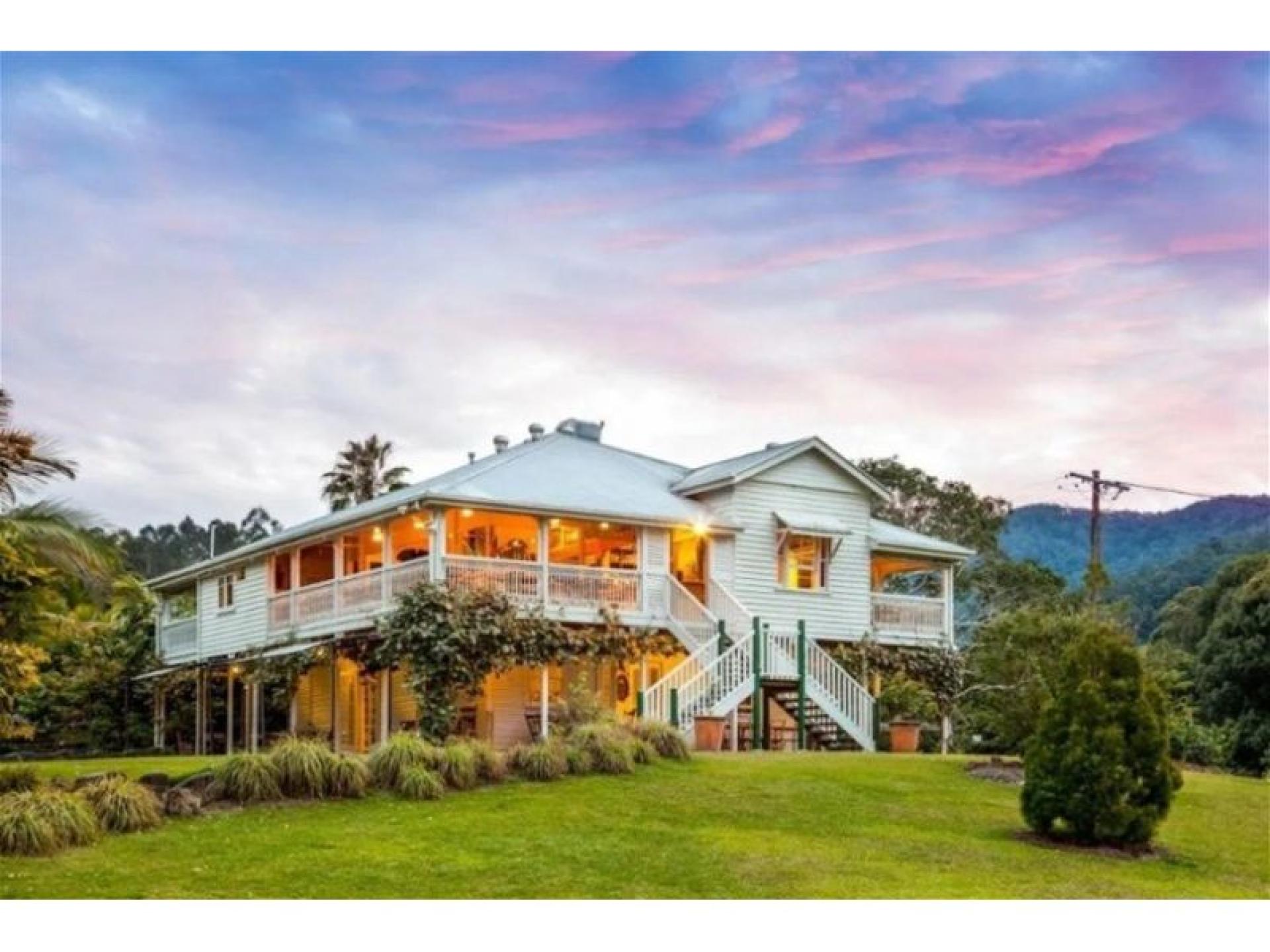 A 24.5-acre* Private Lifestyle 686778 2