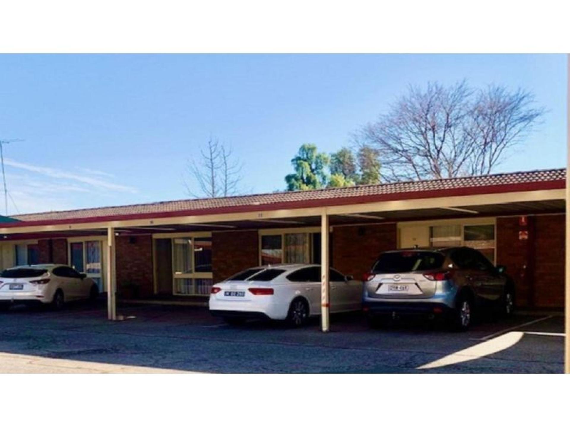 Under Offer - Albury 686832 3
