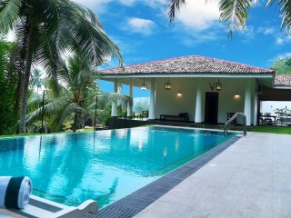 Established Pool Retail & Service Business  Northern Sydney