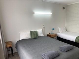 A freehold hospitality asset offering established accommodation income, dormant hospitality infrastructure and genuine future development potential.