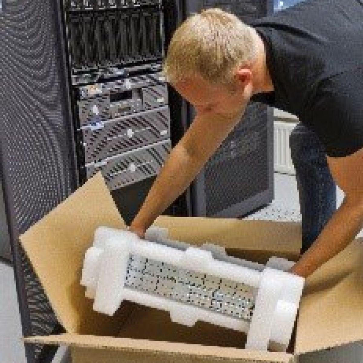 Record Network Sales Industry 687050 1